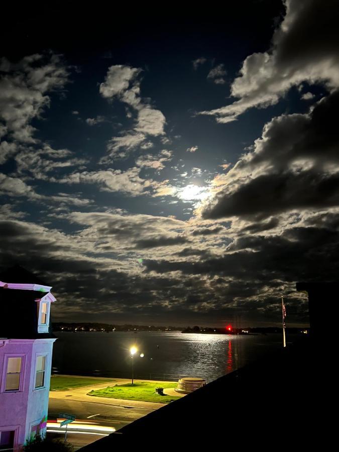 Cbythesea - Ocean View Penthouse Gloucester Exterior foto